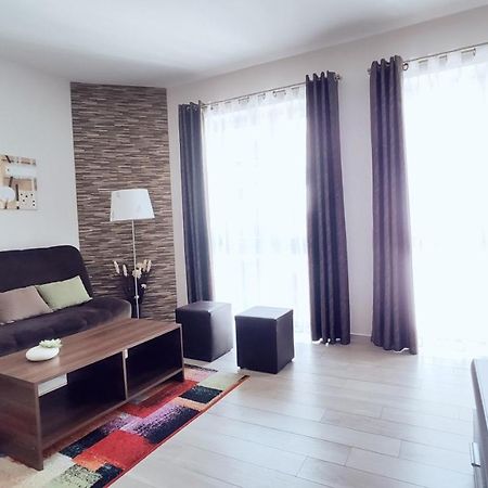 Pilsudskiego 11 By Homeprime Krasków Εξωτερικό φωτογραφία
